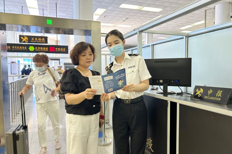 煙臺(tái)中韓跨境航線年進(jìn)出境旅客超13萬(wàn)人次（圖）