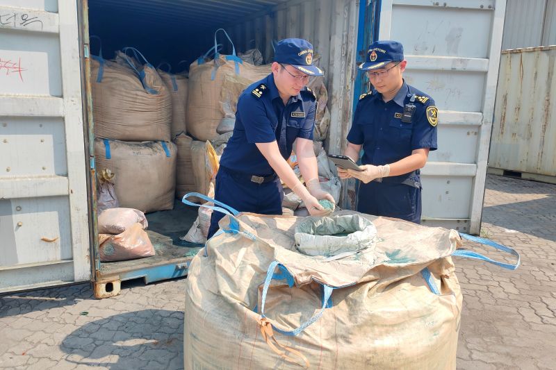 這樣的“精礦”，拒收（圖）